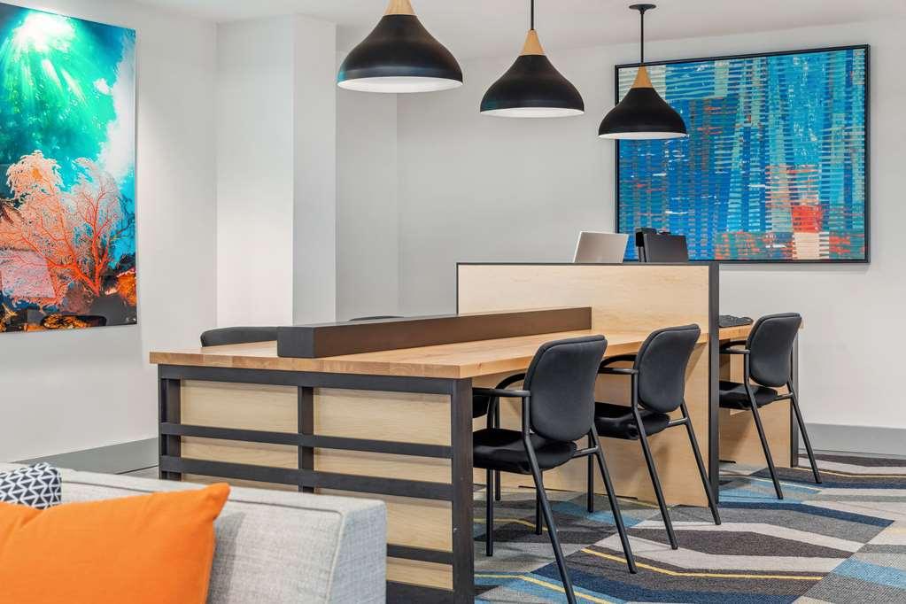 Hyatt House Orlando International Drive Hotel Interior photo